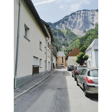 L'emeraude * Le Bourg-dʼOisans